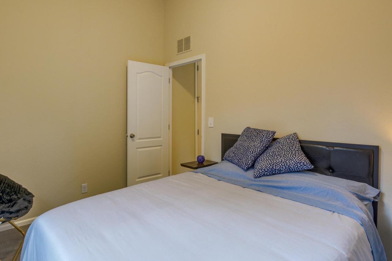 Hoodsport Vacation Rental With Private Lake Access! Extérieur photo