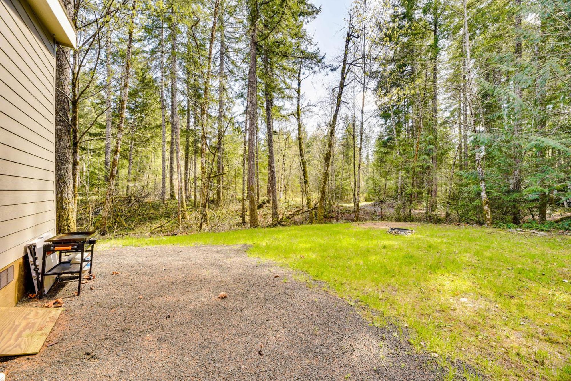 Hoodsport Vacation Rental With Private Lake Access! Extérieur photo