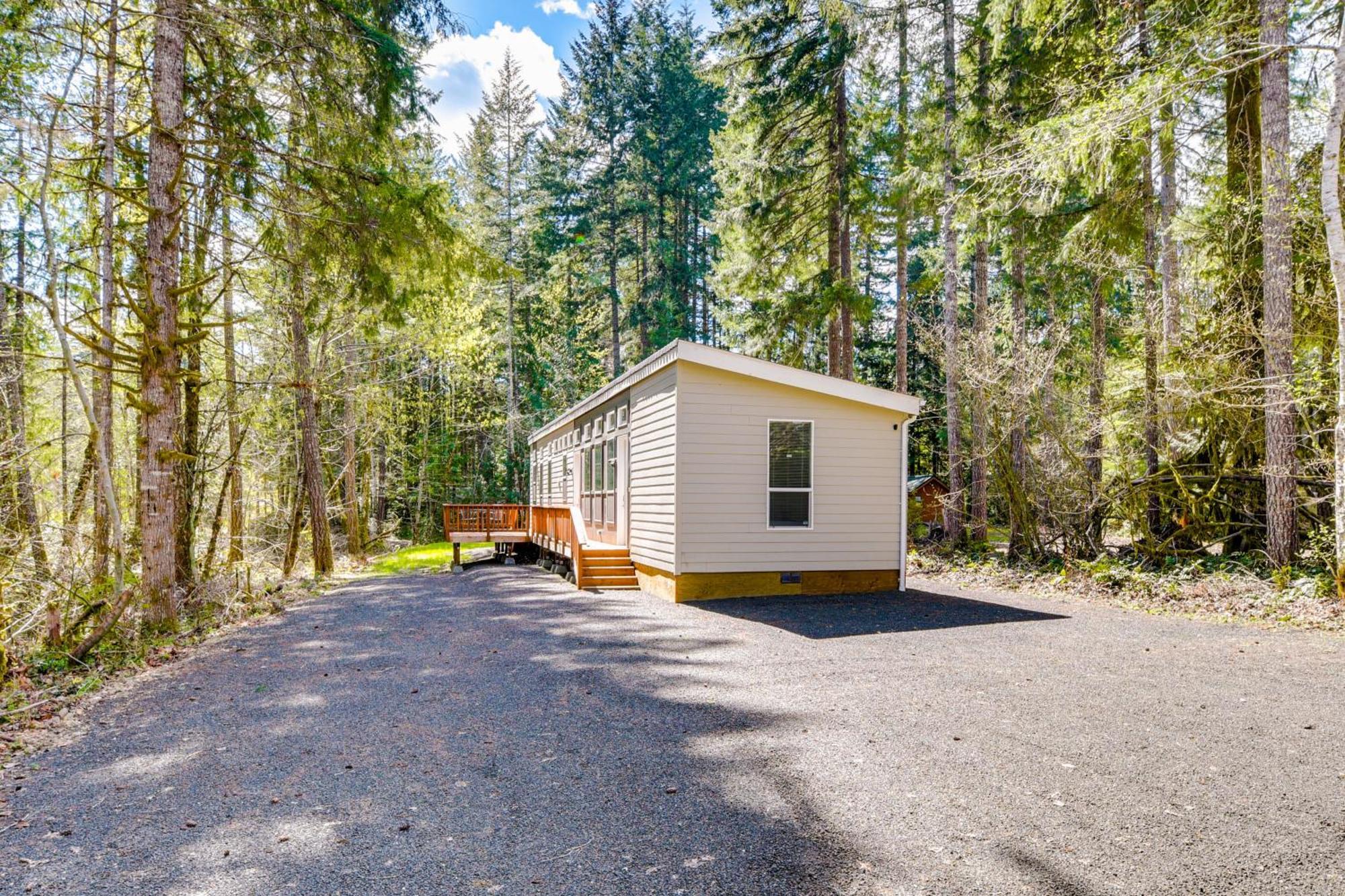 Hoodsport Vacation Rental With Private Lake Access! Extérieur photo